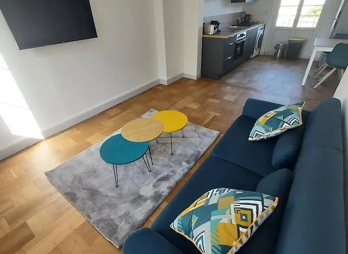 Apartment Appartemement F2 Refait A Neuf Hyper Centre *