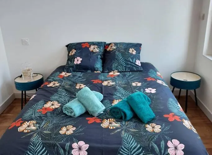 Appartemement F2 Refait A Neuf Hyper Centre Coutances