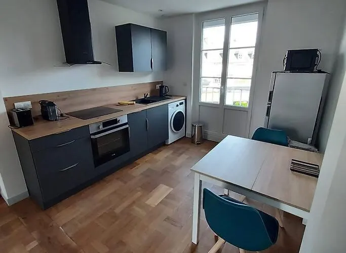 Appartemement F2 Refait A Neuf Hyper Centre * Coutances